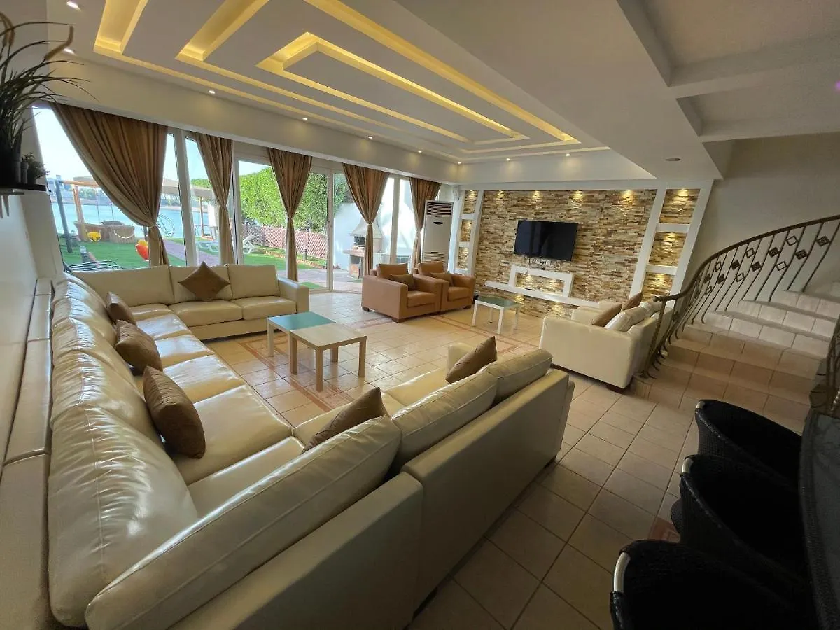 Holiday home درة العروس البحر