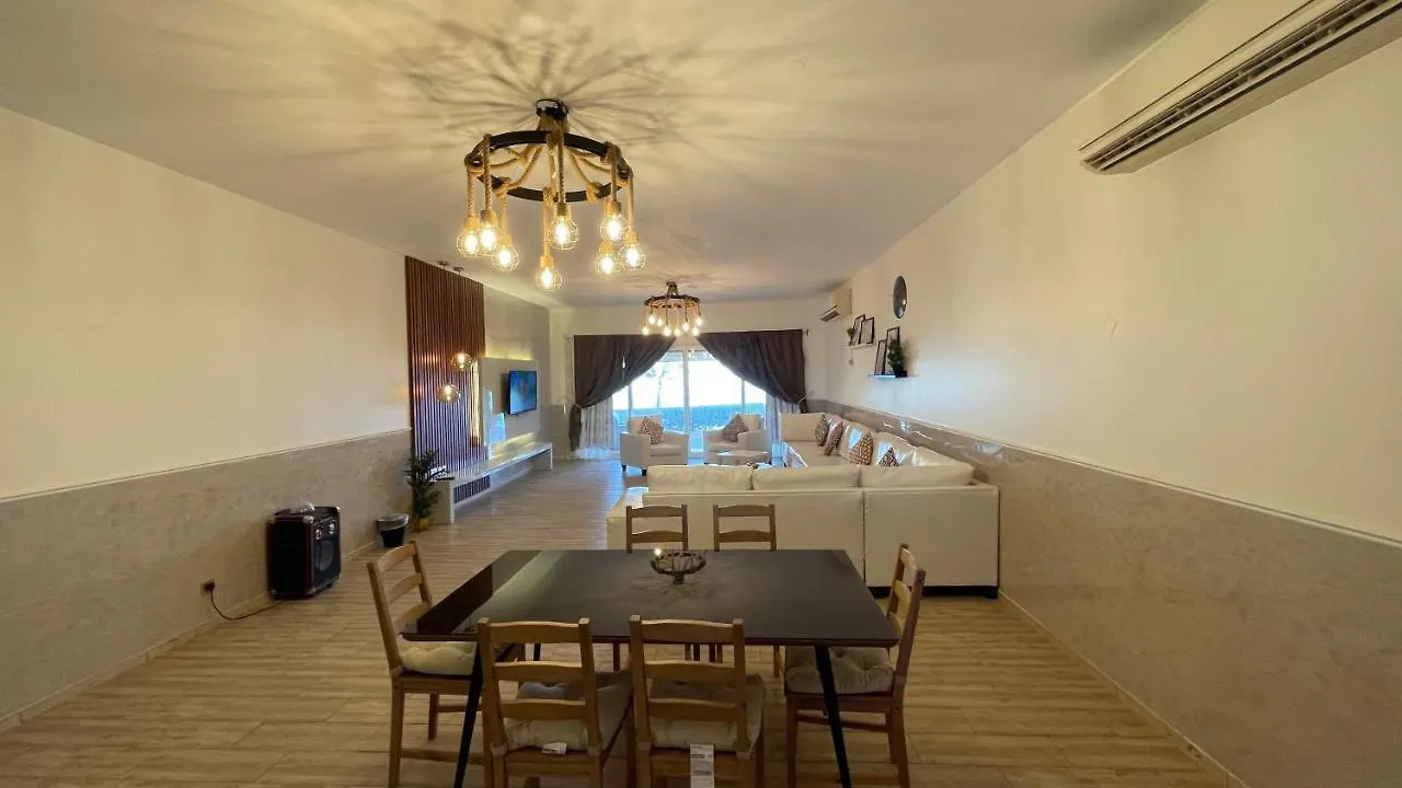 Holiday home درة العروس البحر